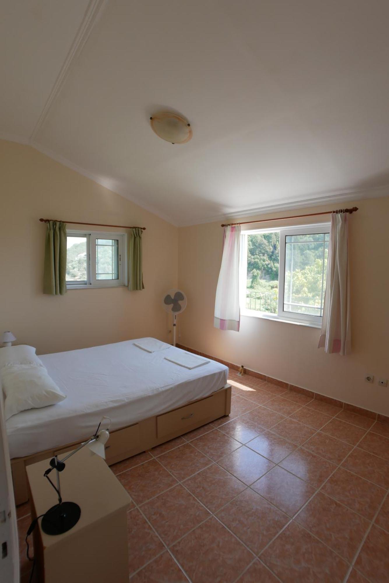 Villa Vania Vitaládes Esterno foto