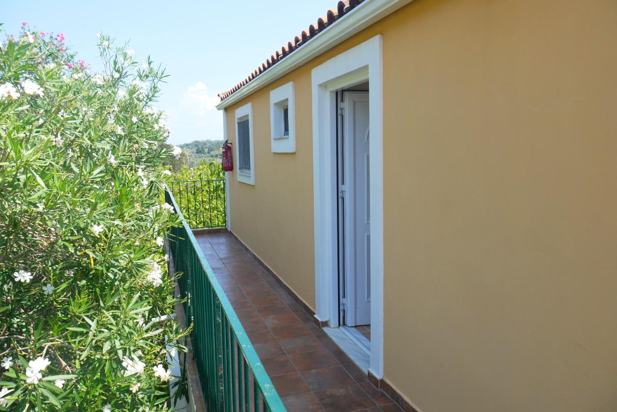 Villa Vania Vitaládes Esterno foto